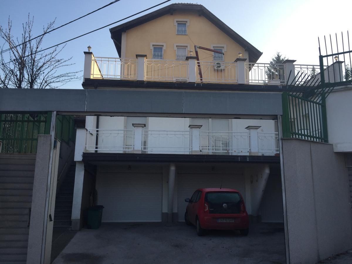 Apartments Villa Irma Sarajevo Ngoại thất bức ảnh